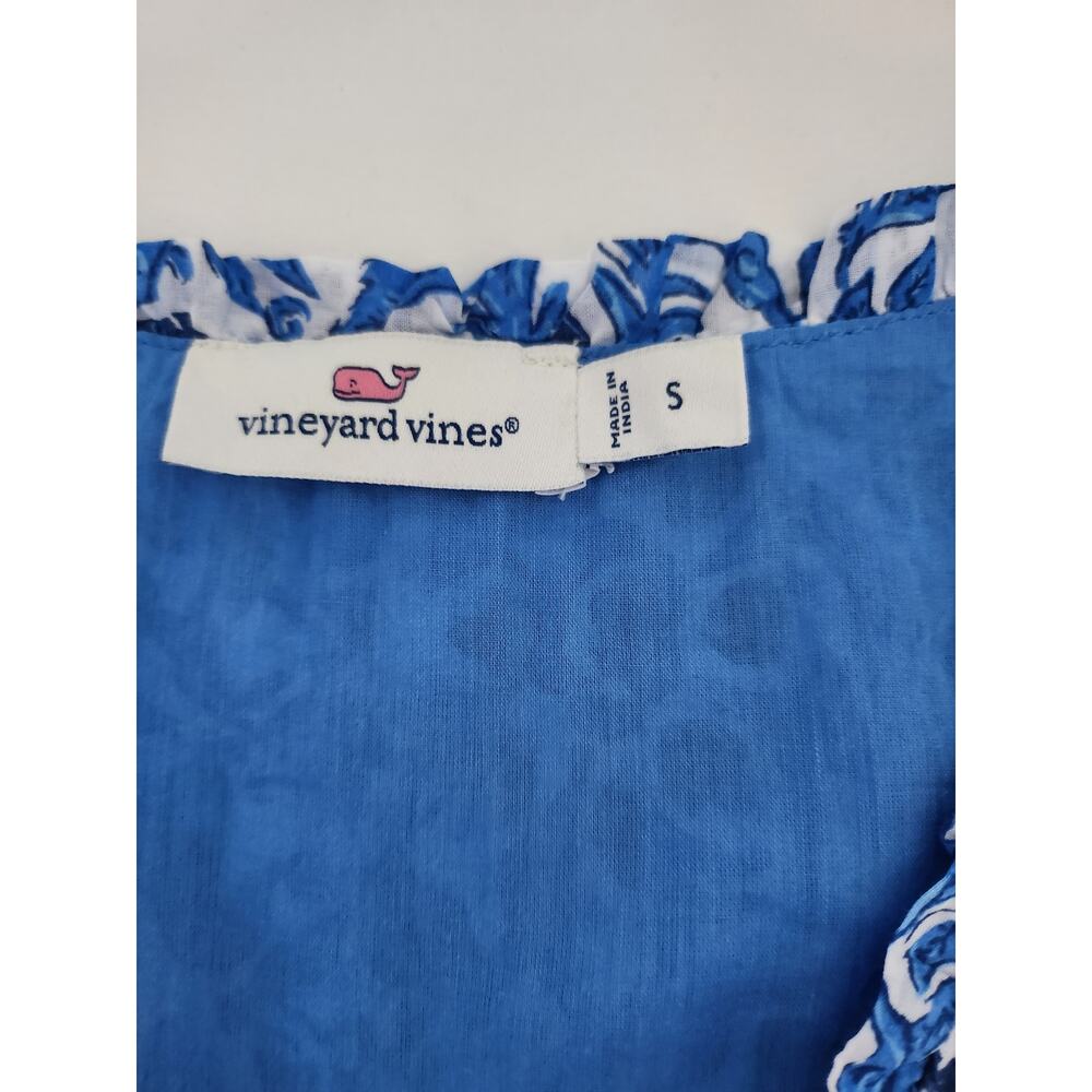 S Vineyard Vines cotton v neck top - Picture 5 of 7